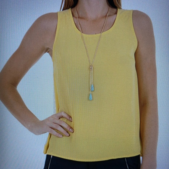 Lace Button Back Tank - Picture 3 of 5